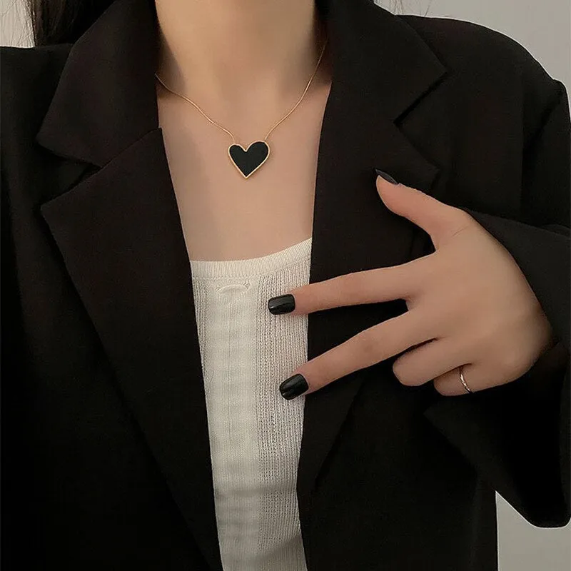 316L Stainless Steel Black Epoxy Gothic Temperament Woman