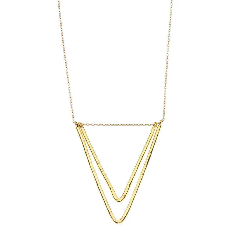BEYA TRIANGLE PENDANT NECKLACE