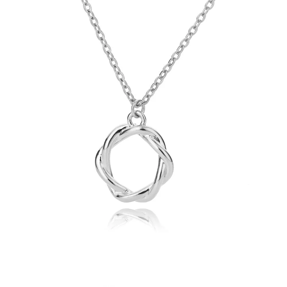 Elegant Hollow Round Pendant Necklaces For Women
