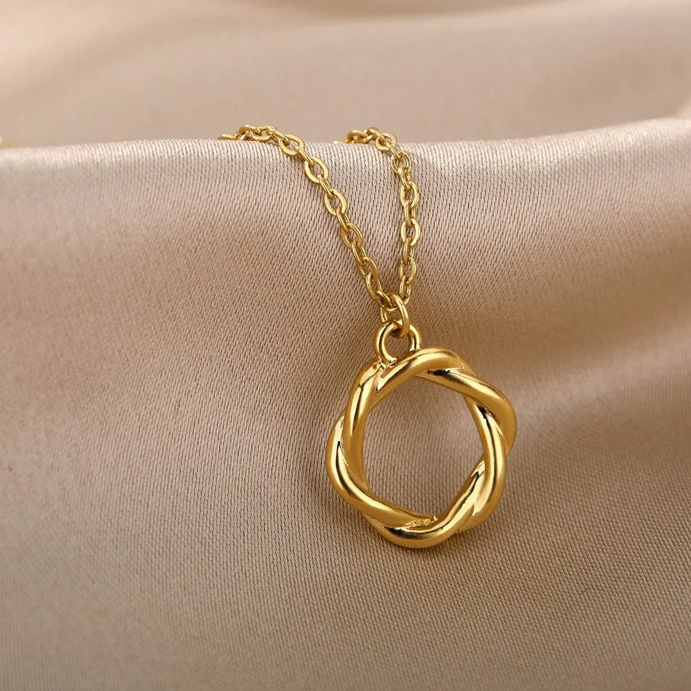 Elegant Hollow Round Pendant Necklaces For Women