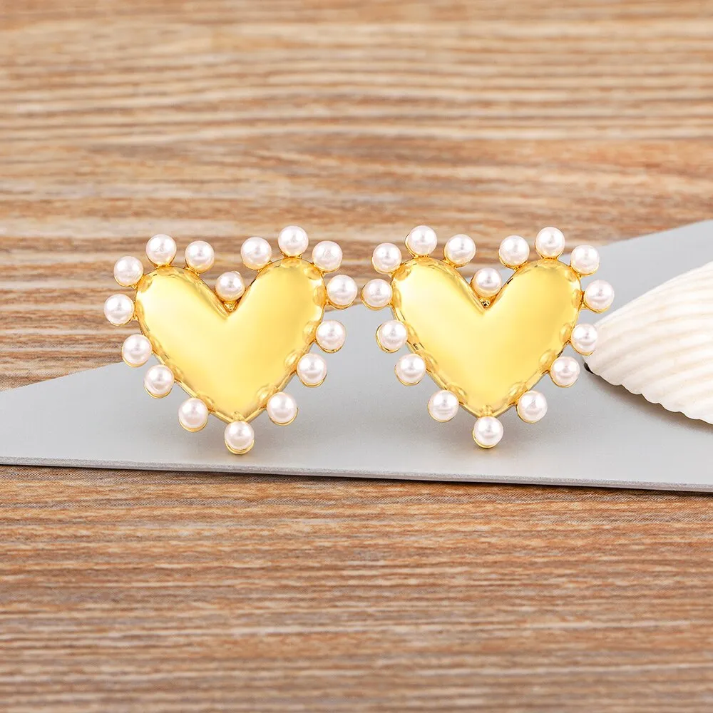 Fashion Heart Shape Creativity Design Pearl Stud Earrings For Woman