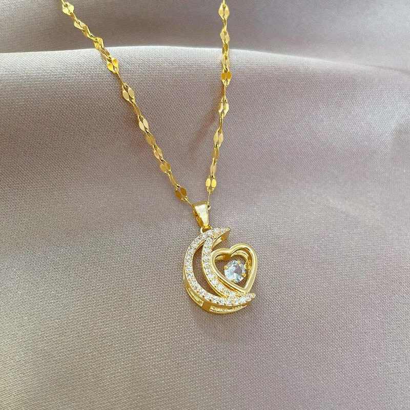 Fashion Light Luxury Temperament Moon Heart Pendant Necklace for Women