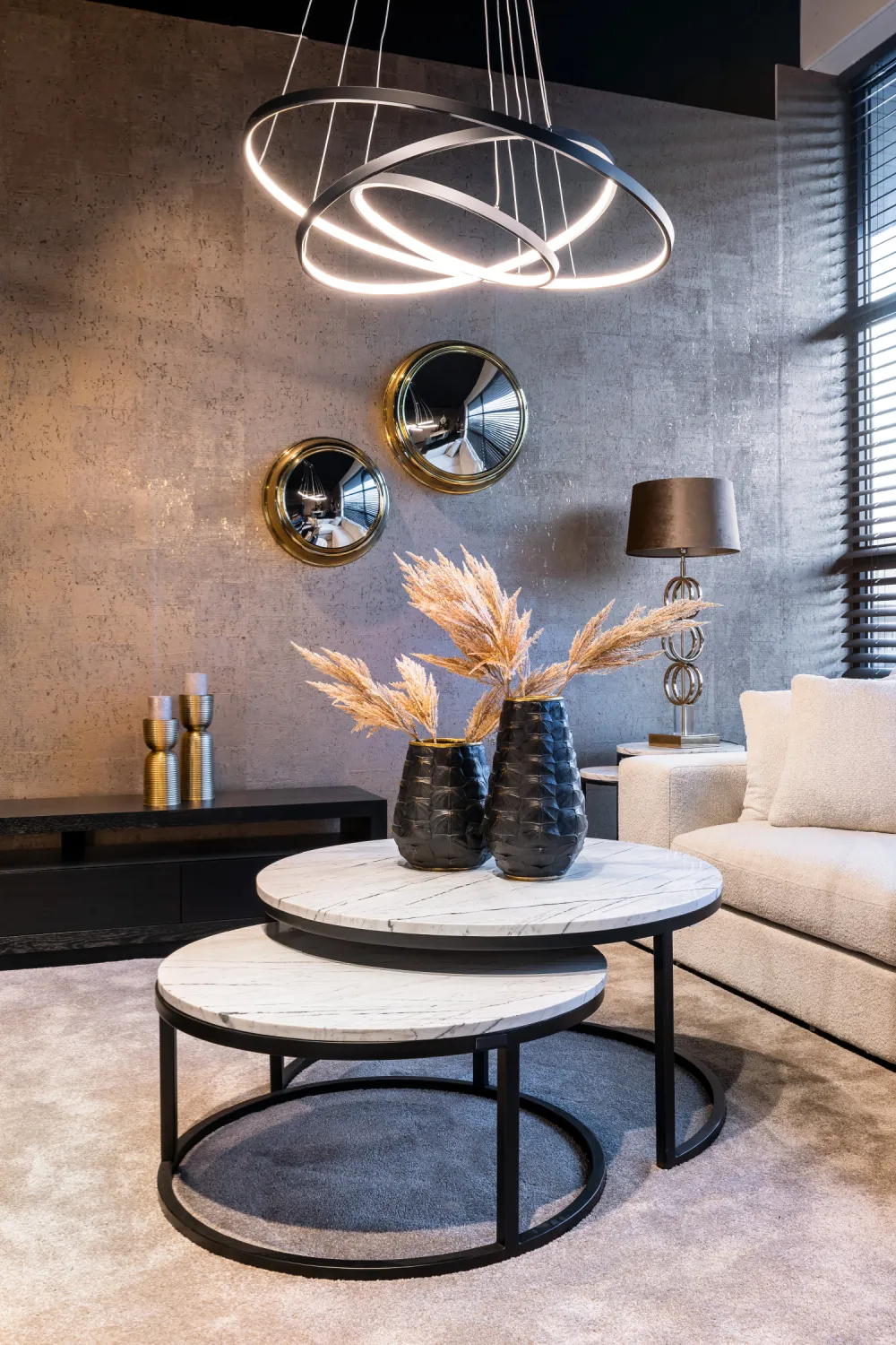 Gold Aluminum Modern Hanging Lamp | OROA Amira