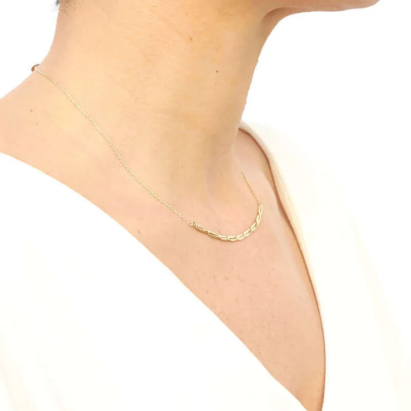 LAURA TWIST BAR PENDANT NECKLACE