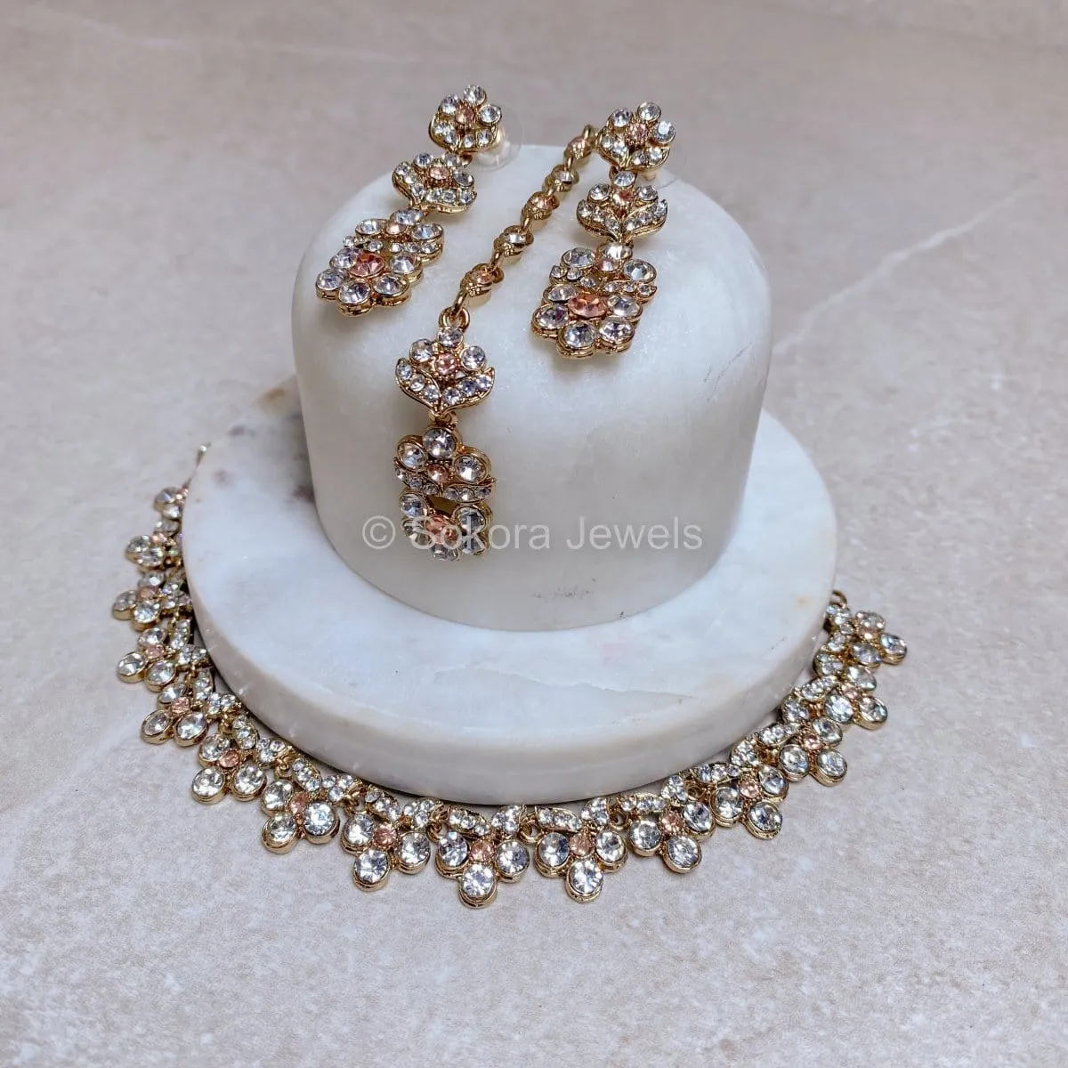 Prabhjot Necklace set - Peach