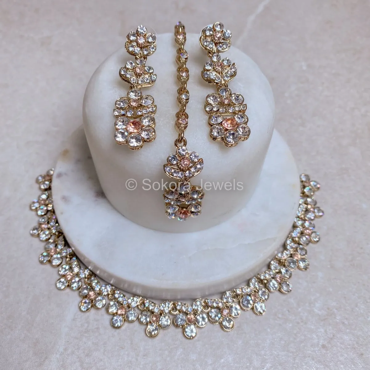 Prabhjot Necklace set - Peach