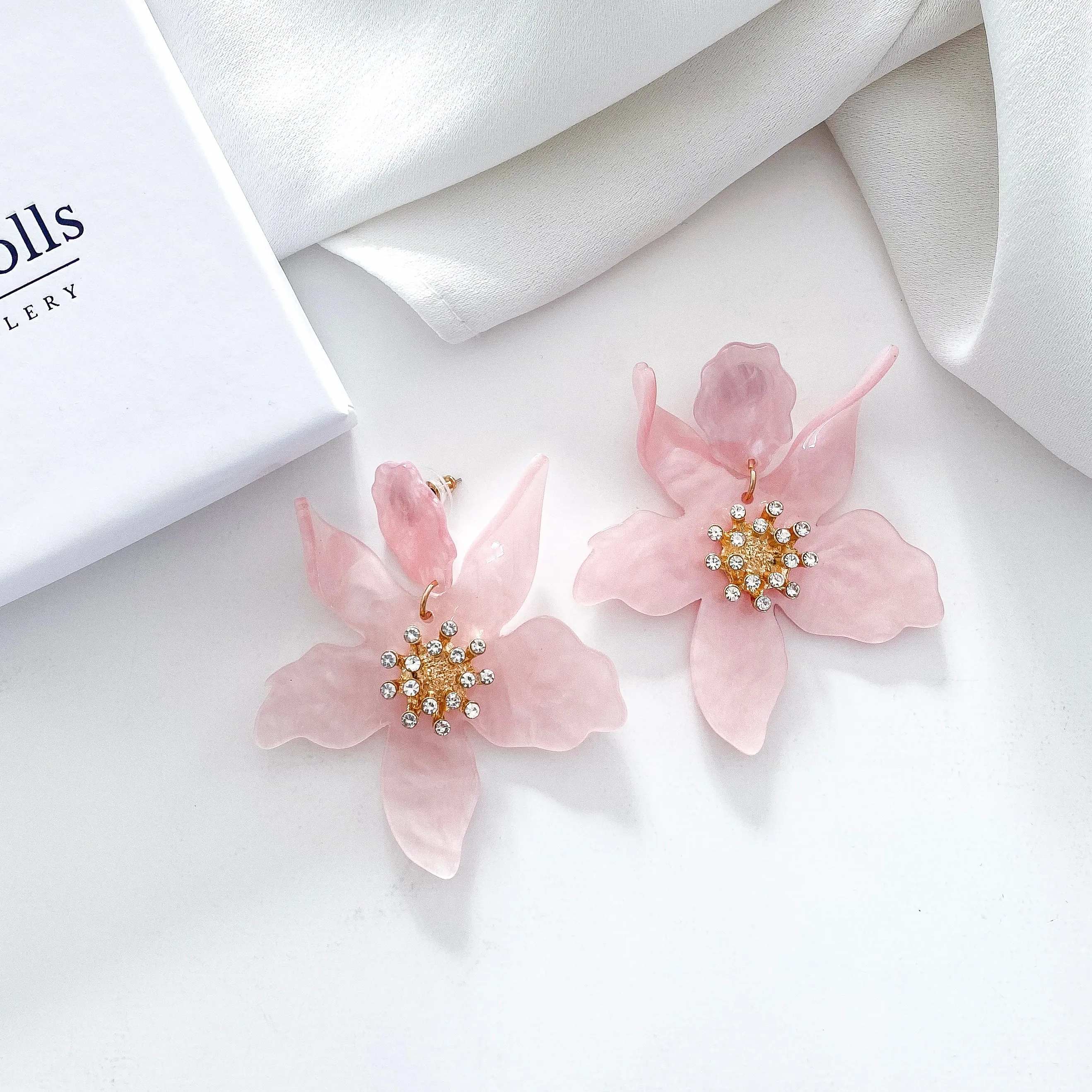Romantic Pink Flower earrings