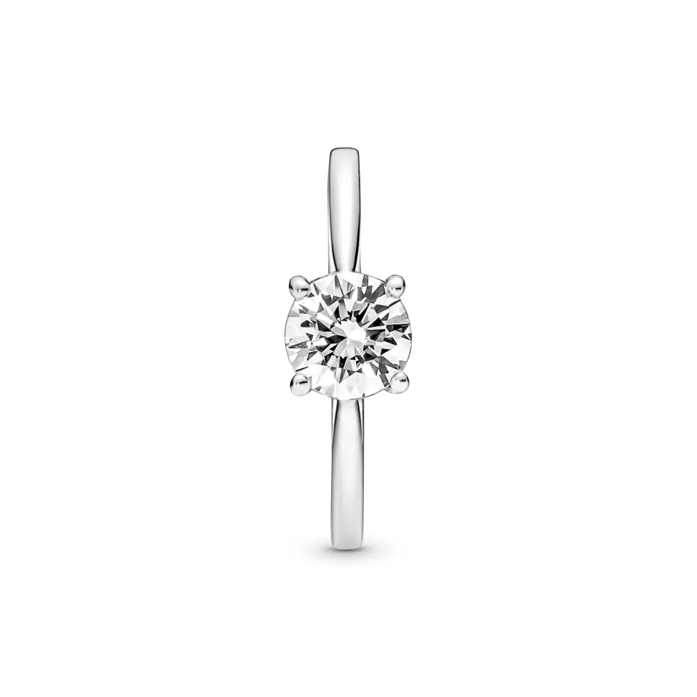 Sparkling Solitaire Ring