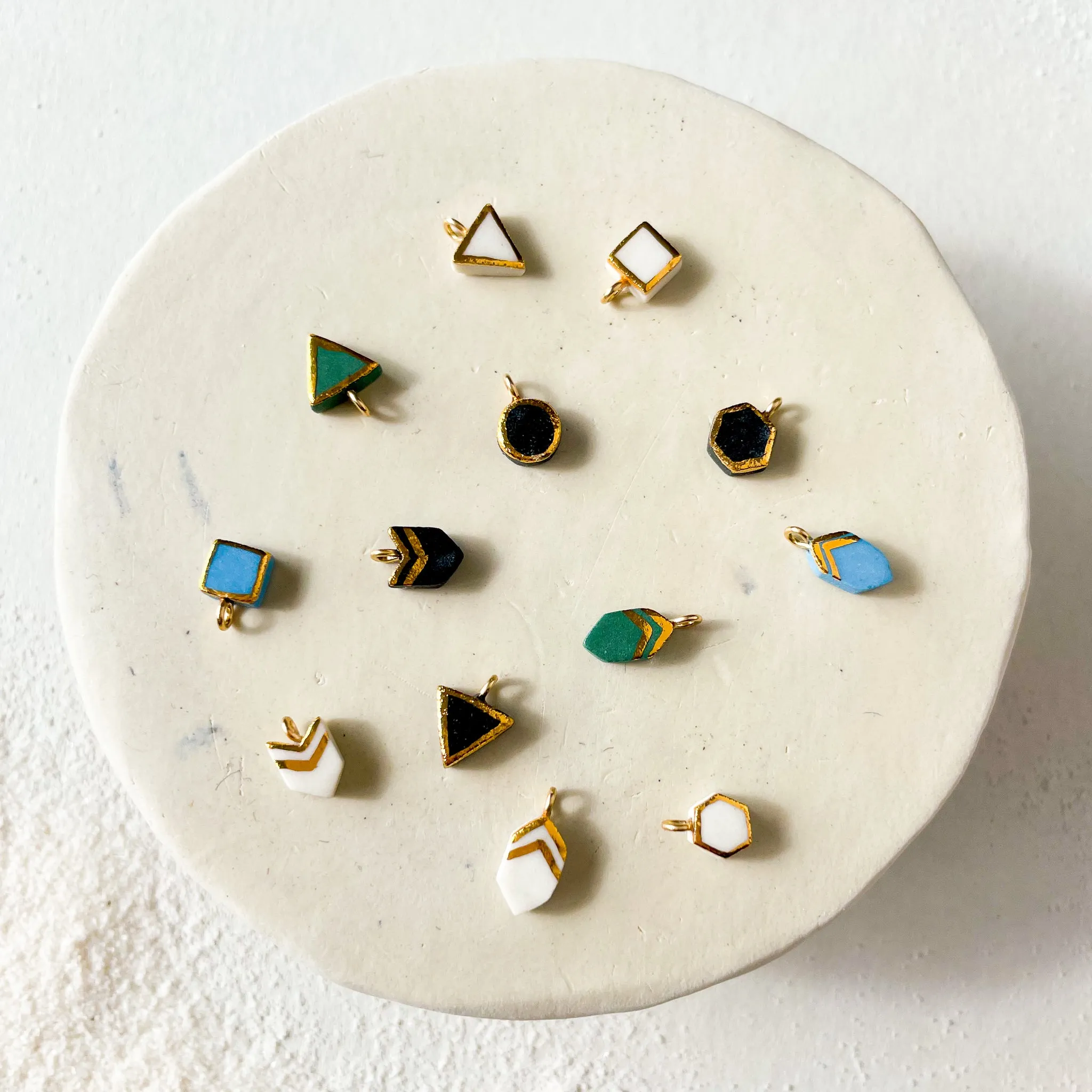 Tiny Shape Threaders