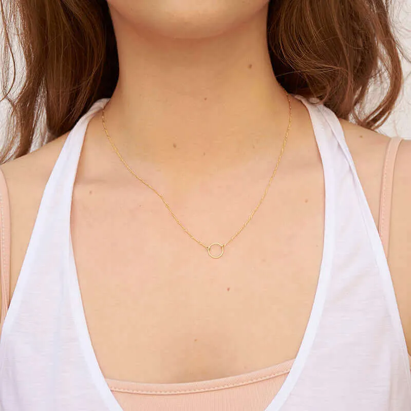 UMA NECKLACE
