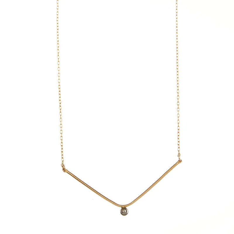 VAREN PEARL BAR NECKLACE
